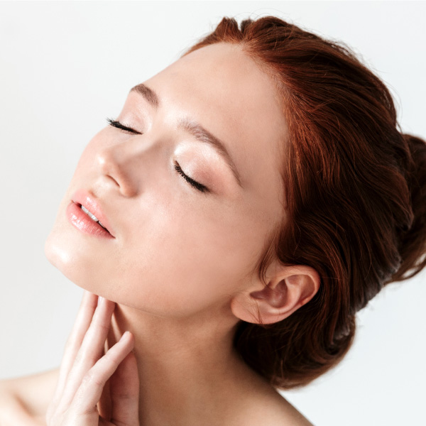 Îngrijirea pielii sensibile: sfaturi și produse pentru a o îngriji corect